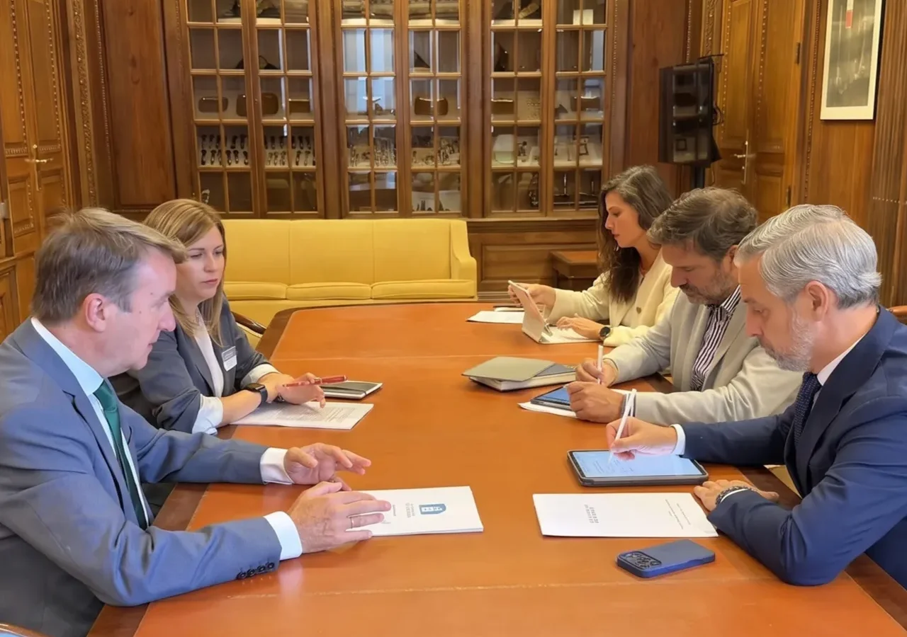 Tres Cantos traslada al Congreso su preocupación por el decreto de centros de datos